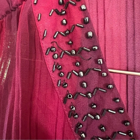 Added Dimensions for Catherines Blouse 3X Beaded Accordion Pleated Cranberry Red - Picture 5 of 7
